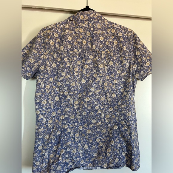 Vintage short sleeve button down : StJohn’s Bay from 1984 - Picture 2 of 3